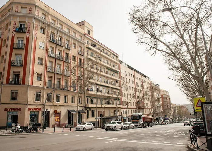 Luz Y Diseño En Retiro - De 4